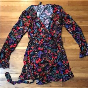 FOREVER 21 Floral Wrap Dress SIZE L